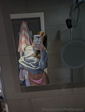 florette.daisy Fotografii Nud Scurse OnlyFans 6