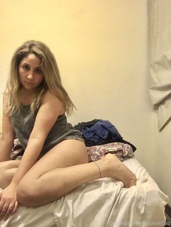 footsiebab Fotografii Nud Scurse OnlyFans 15
