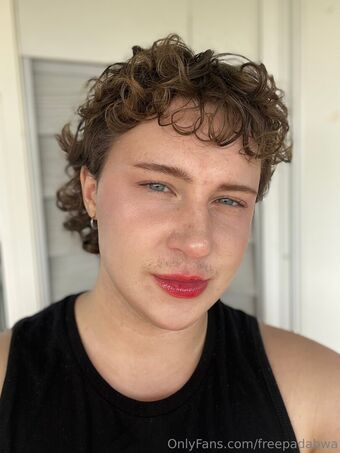 freepadabwa Fotografii Nud Scurse OnlyFans 1