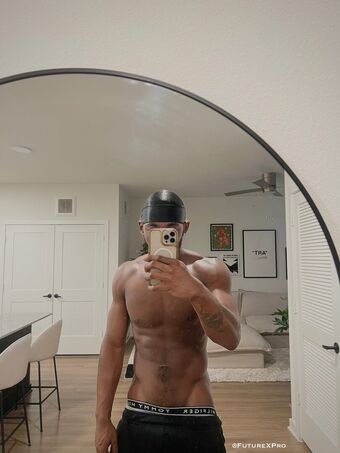 futurexpro Fotografii Nud Scurse OnlyFans 18