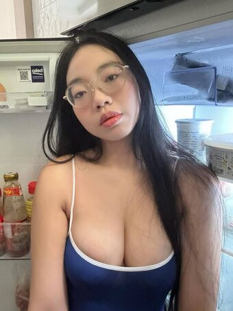 GGoldenbee Fotografii Nud Scurse OnlyFans 26