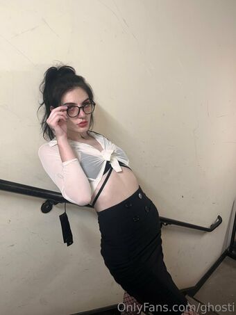 ghosti Fotografii Nud Scurse OnlyFans 8