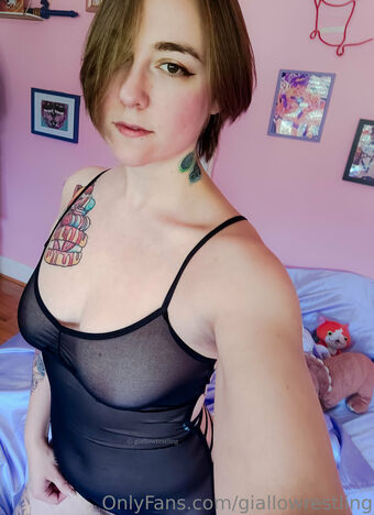 giallowrestling Fotografii Nud Scurse OnlyFans 9