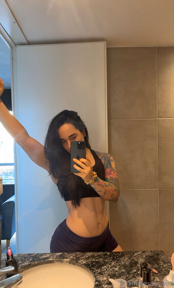 hebeyourgod Fotografii Nud Scurse OnlyFans 13