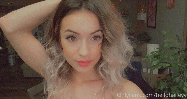 hellohaileyy Fotografii Nud Scurse OnlyFans 5