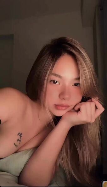 hersafiz Fotografii Nud Scurse OnlyFans 3