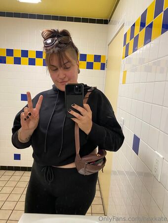 hexkate Fotografii Nud Scurse OnlyFans 18