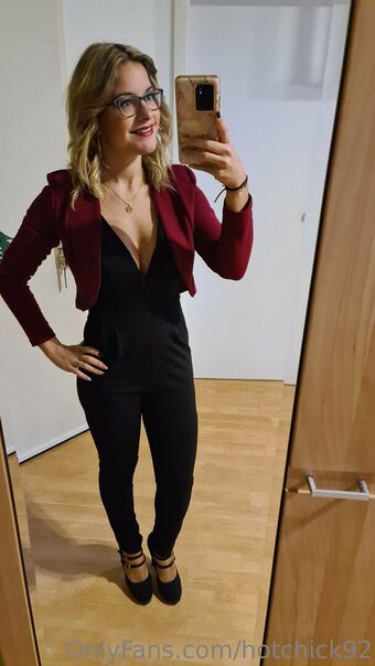 hotchick92 Fotografii Nud Scurse OnlyFans 11