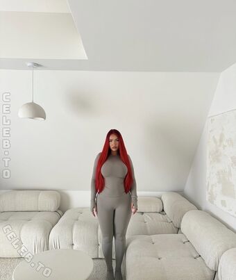 hrvaaticaa Fotografii Nud Scurse OnlyFans 2