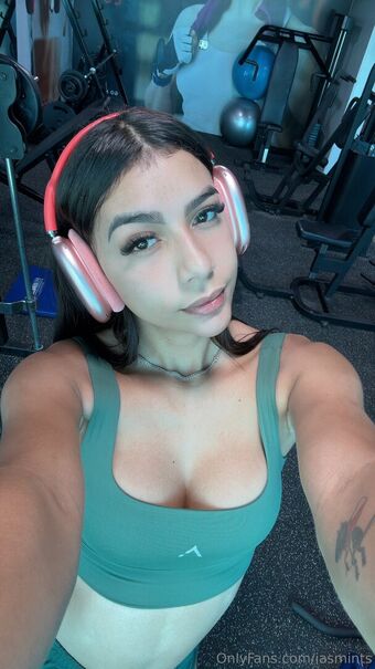iasmints Fotografii Nud Scurse OnlyFans 35