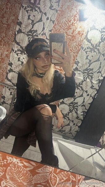 imsimony Fotografii Nud Scurse OnlyFans 8