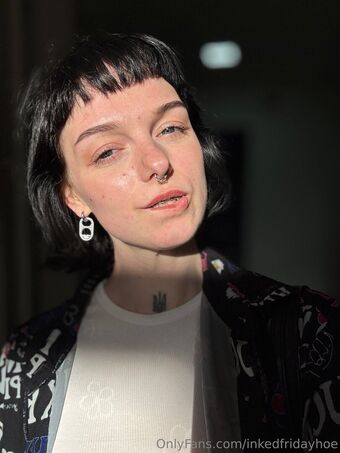 inkedfridayhoe Fotografii Nud Scurse OnlyFans 55