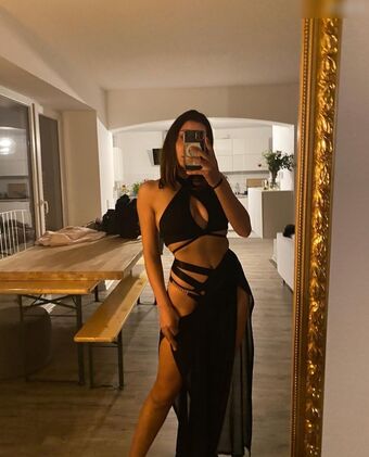 Iptiii Fotografii Nud Scurse OnlyFans 52