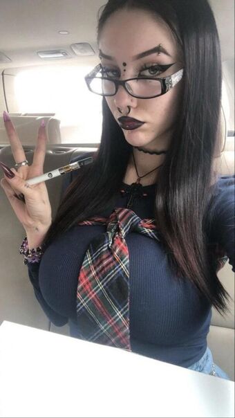 ipukeglitter420_ Fotografii Nud Scurse OnlyFans 22