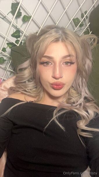 iristv Fotografii Nud Scurse OnlyFans 38