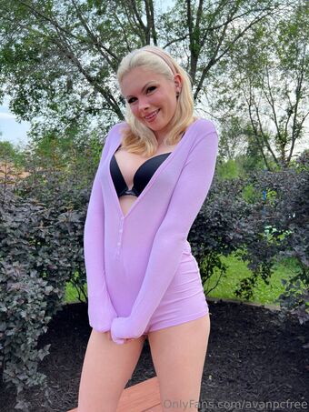 Itsava Fotografii Nud Scurse OnlyFans 36