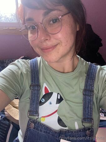 Itsluchita Fotografii Nud Scurse OnlyFans 15