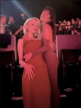 Ivanna Sakhno Fotografii Nud Scurse OnlyFans 39