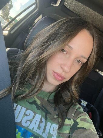 Jada Stevens