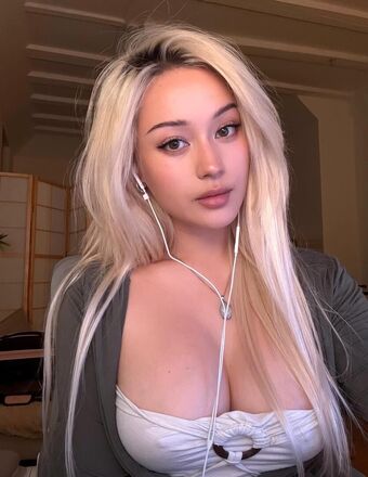 JadeyAnh