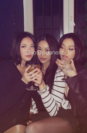 JadeyAnh Fotografii Nud Scurse OnlyFans 150