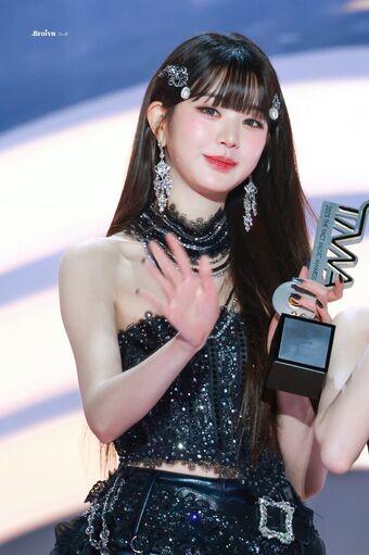 Jang Won-young