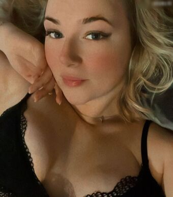 Janinavoo Fotografii Nud Scurse OnlyFans 27