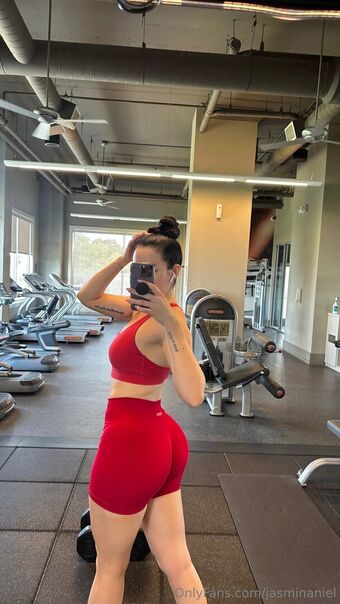 Jasminaniel Fotografii Nud Scurse OnlyFans 35