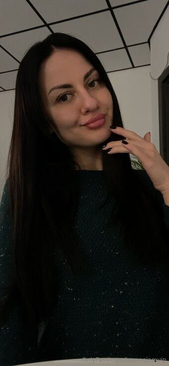 jeannejamvip
