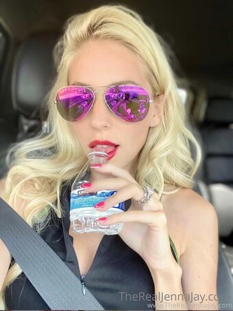Jenna Jay Fotografii Nud Scurse OnlyFans 17