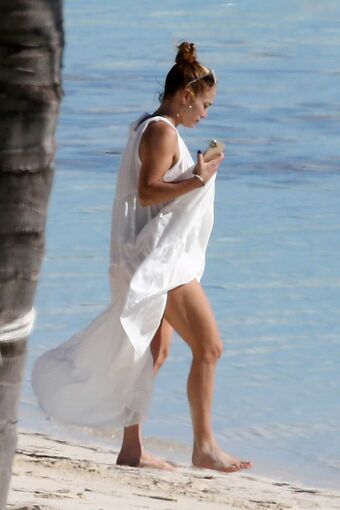 Jennifer Lopez