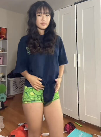 jinyasmr Fotografii Nud Scurse OnlyFans 24