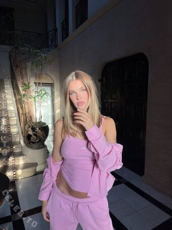Joy Corrigan Fotografii Nud Scurse OnlyFans 482