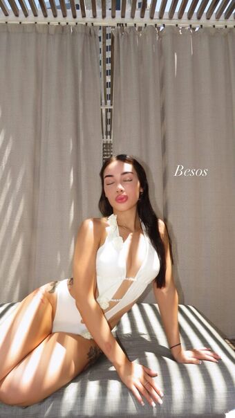 julbellaa Fotografii Nud Scurse OnlyFans 1