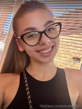 julia-diamond Fotografii Nud Scurse OnlyFans 77