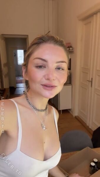 Julia Wulf Fotografii Nud Scurse OnlyFans 334