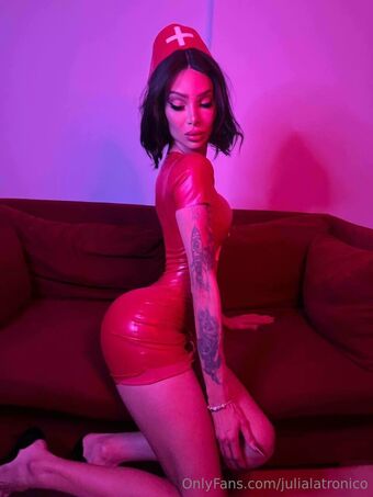 julialatronico