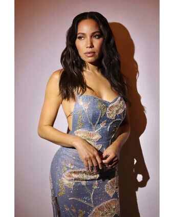 Jurnee Smollett-Bell