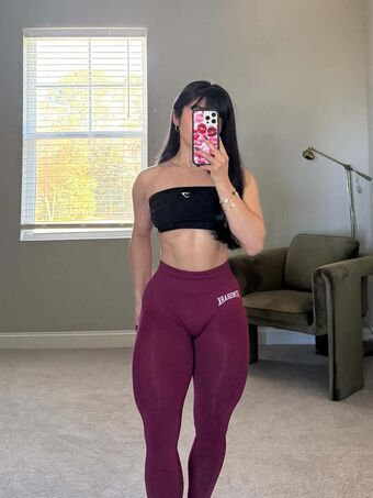 Karinaldelfin Fotografii Nud Scurse OnlyFans 1