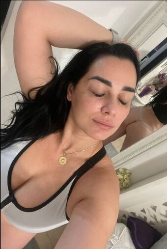 Karlucy Fotografii Nud Scurse OnlyFans 1