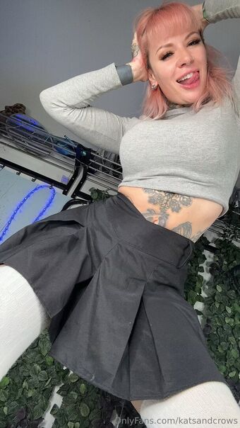 Katsandcrows Fotografii Nud Scurse OnlyFans 58