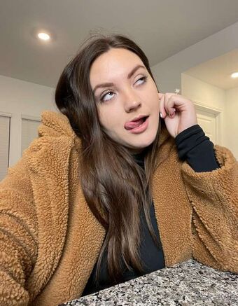 Kayls Fotografii Nud Scurse OnlyFans 18