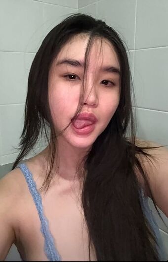 khosasih Fotografii Nud Scurse OnlyFans 13