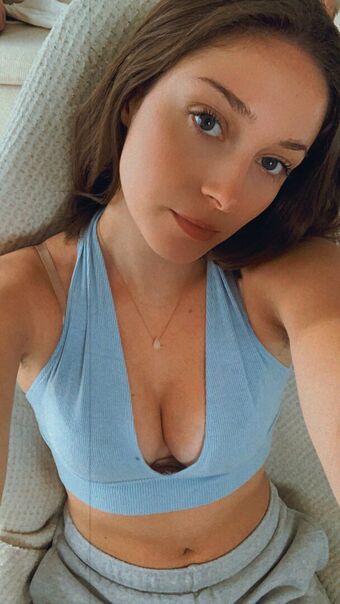 klaire Fotografii Nud Scurse OnlyFans 27