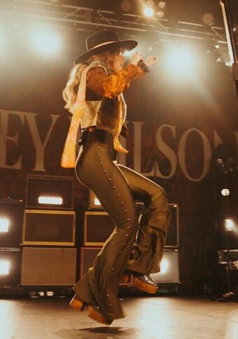 Lainey Wilson