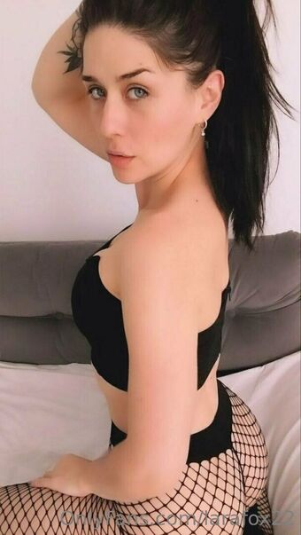 larafox22