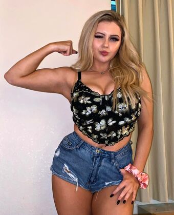 Larkan Danielle