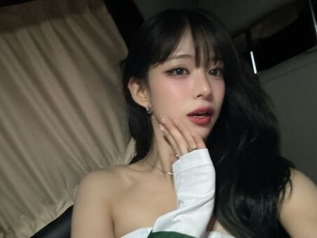 Lee Chaeyoung 이채영