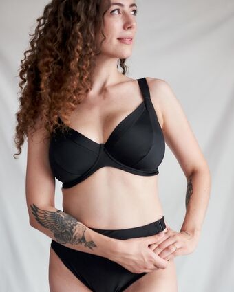 Leila Lowfire