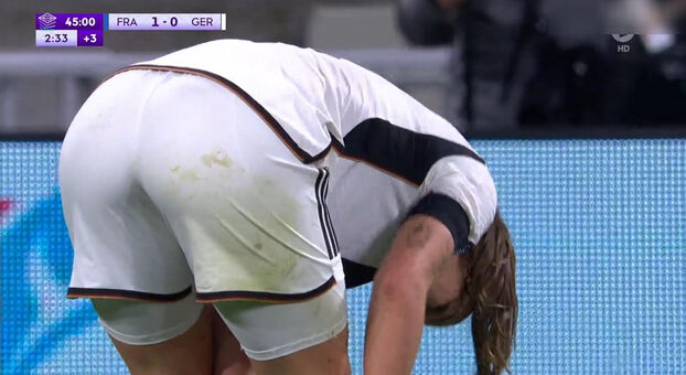 Lena Oberdorf Fotografii Nud Scurse OnlyFans 22